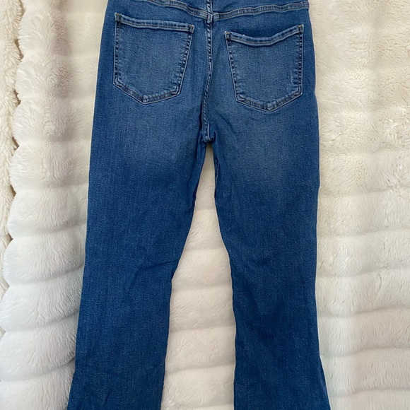 Super Stretchy Flared ripped jeans - Picture 2 of 2